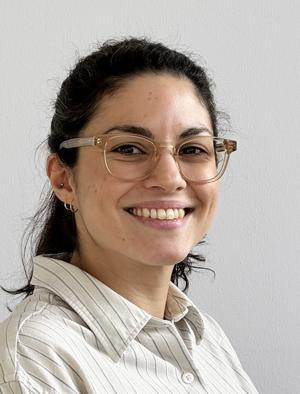 Frau Schmid-Martinez